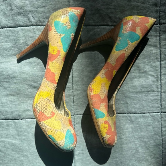 Jessica Simpson Pumps Multi-Color - Picture 4 of 4